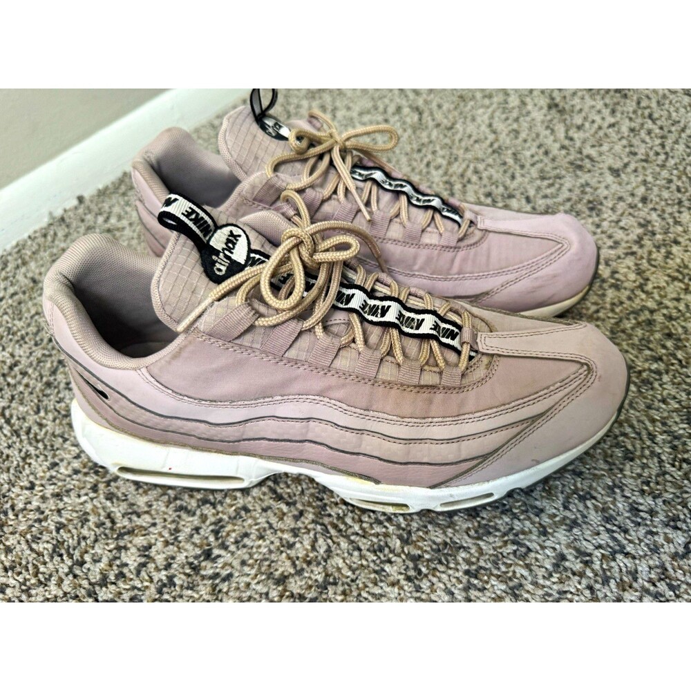 Nike Air Max 95 SE Particle Rose Pull Tab Men's Size 13 AQ4129-600 Pink